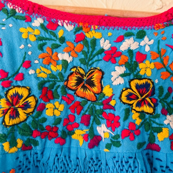 Bohemian Vintage Floral Embroidered Mexican Folk Tunic ✨ size Large 10/12 - Picture 2 of 8